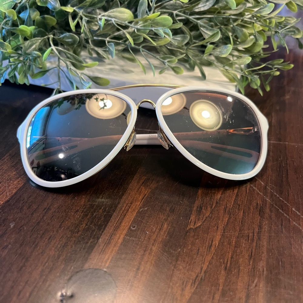 Oakley Aviator Sunglasses